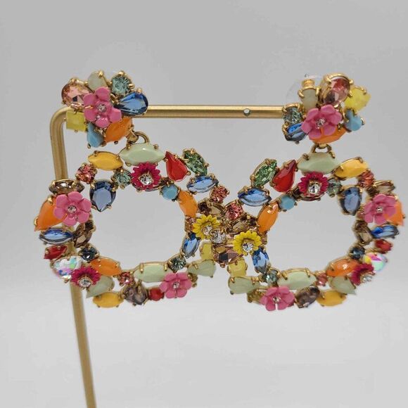 NWOT J Crew Multi Color Crystal Floral Wreath Stud Earrings - Picture 3 of 8